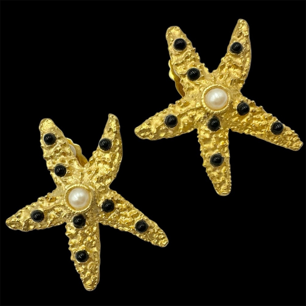 Gerald YOSCA Vintage 90s Large Gold Tone Starfish Runway Clip On Earrings
